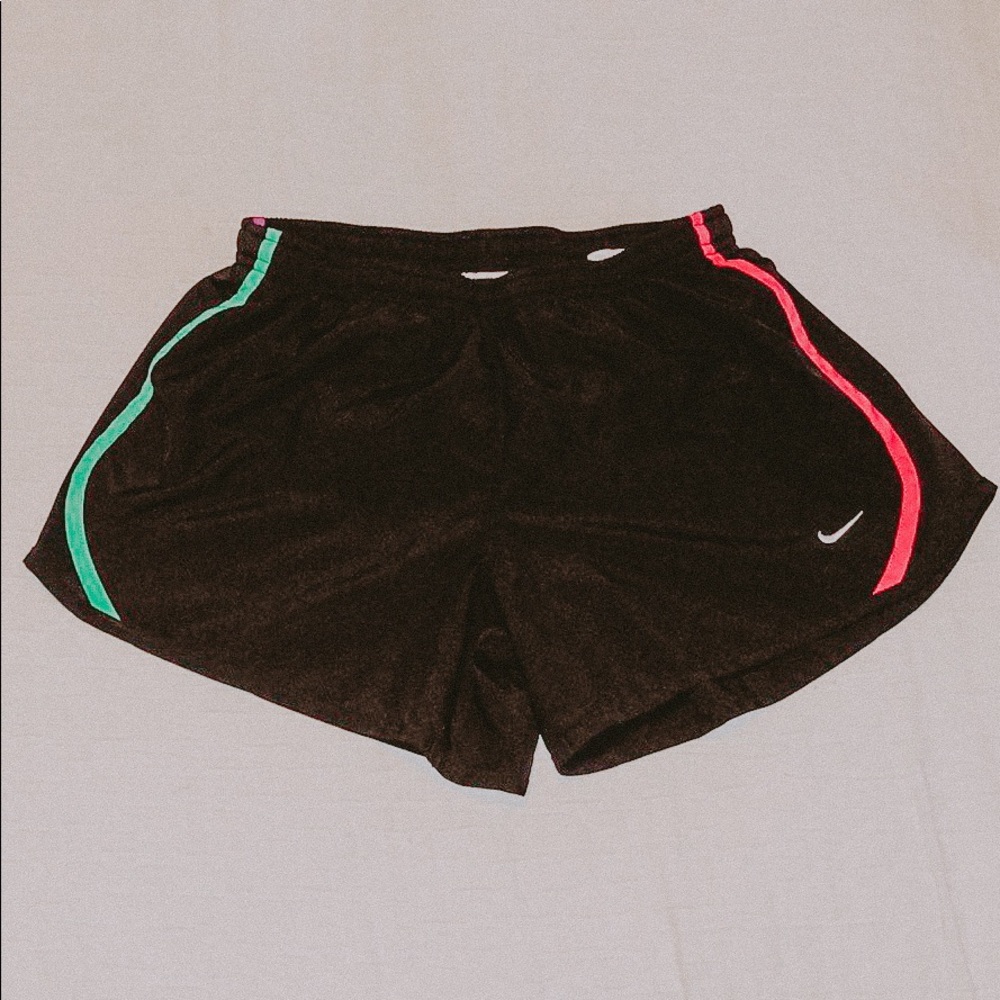 Youth Large Nike shorts